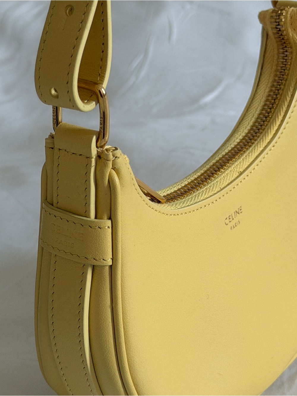 BNWT Celine Mini Ava Shoulder Bag Yellow - Picture 3 of 6